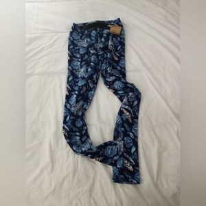 🕊NWT JUST COZY leggings🕊